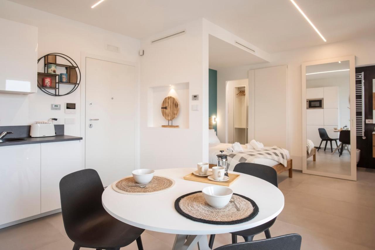 Gentile 46 Blu Luxury Flat Apartment Bari Exterior photo