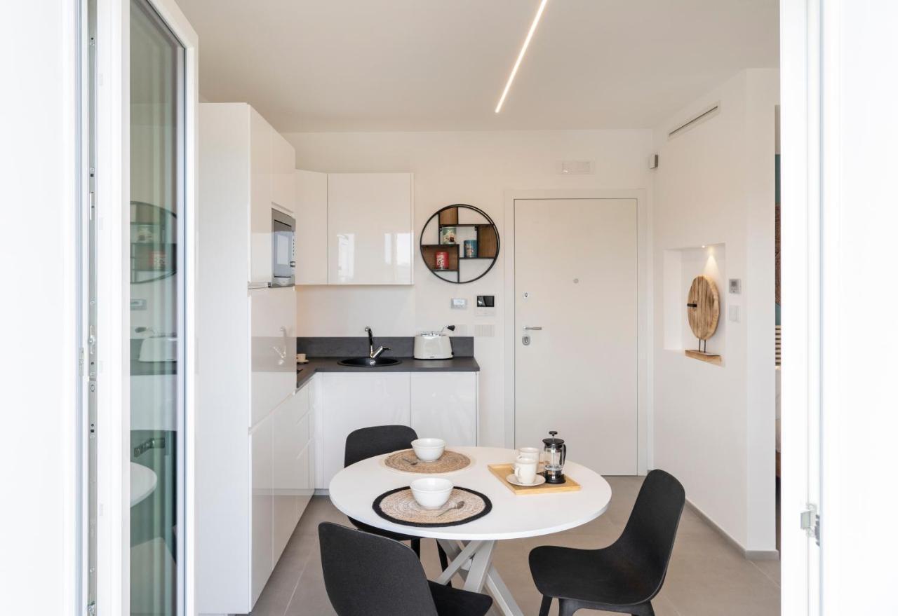Gentile 46 Blu Luxury Flat Apartment Bari Exterior photo