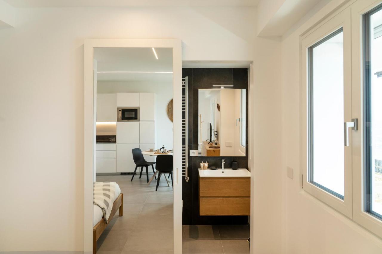 Gentile 46 Blu Luxury Flat Apartment Bari Exterior photo